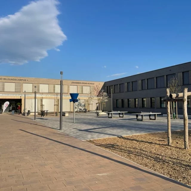 Eröffnung "JohannesGigasSchule" Lügde Gartenbau & Landschaftsbau Pöhler